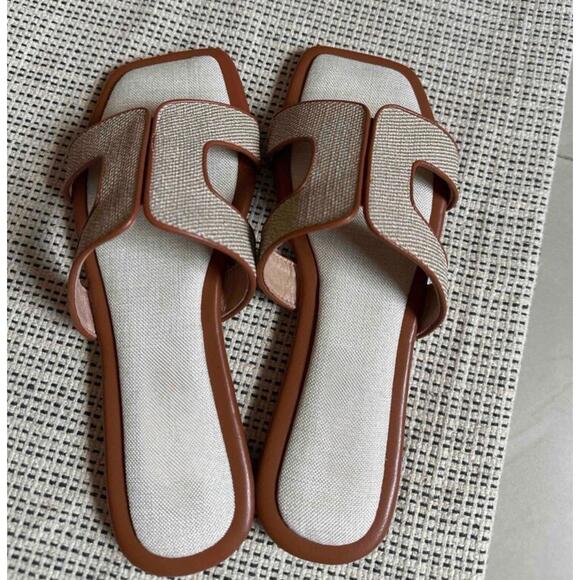 Women sandals - Picture 2 of 3